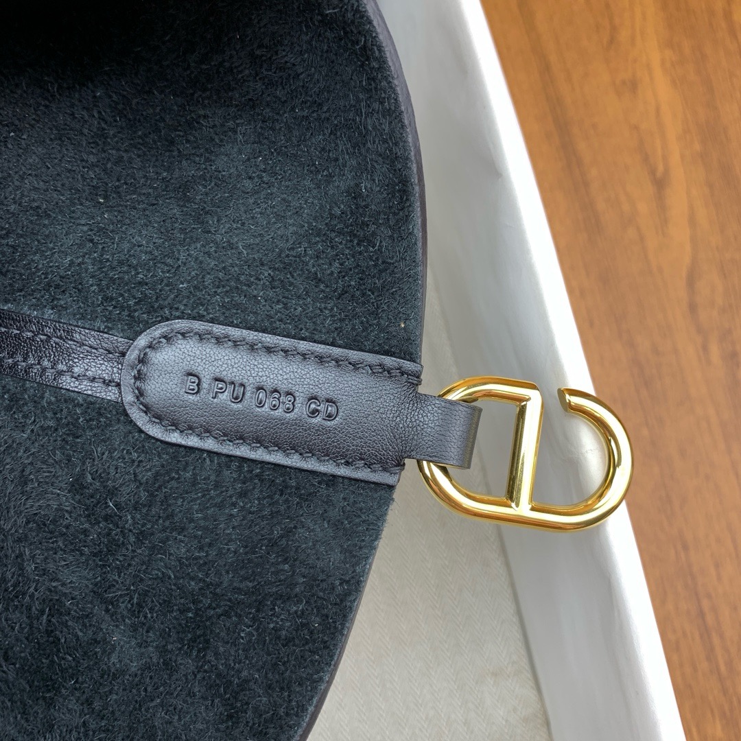 에르메스 인더루프 18 오리지날 SWIFT송아지가죽 정품가죽사용 (100%수작업) H608878